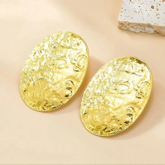 Zara Gold Oval Earrings - Picture 4 of 10